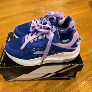 AVIA girls Avi Storm Athletic Sneakers